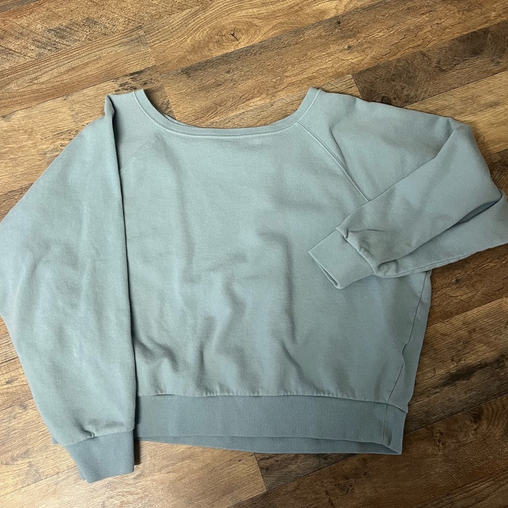 Gap sweatshirt